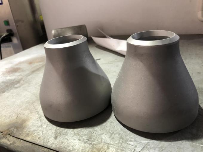 Stainless Steel Butt Welding Pipe Fittings SS316/316L Eccentric Size 1/2"-48" Thickness Sch5s-Sch160 NACE 0175 Reducer 0