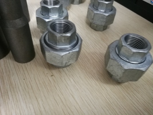 Butt Welded Pipe Fittings Female Threaded Unfixed Hexagon Pipe Fittings Union 1/8'' - 6''