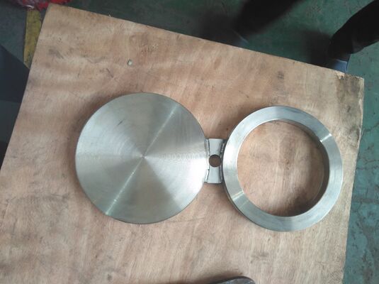Forged Flange ASTM B564 UNS N08020 Nickel Alloy Spectacle Line Blind RF DN100 CL150 ASME B16.48