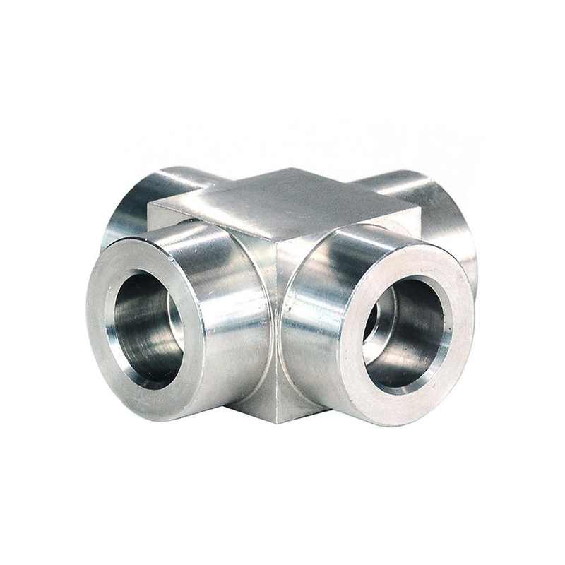 Cross Socket Weld Stainless Steel 1 Inch 3000# Fittings For Oil Water