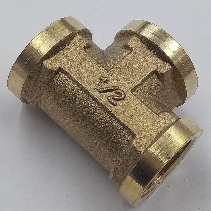 99% Copper Pipe Equal Tee Female NPT 3000# C70600 Brass Casting Pipe Brass Threaded Fittings