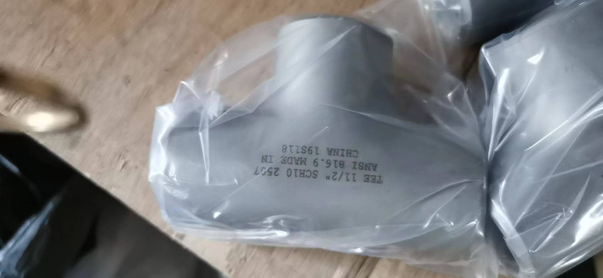 Threaded Stainless Steel Tee With Durability / Tensile Strength