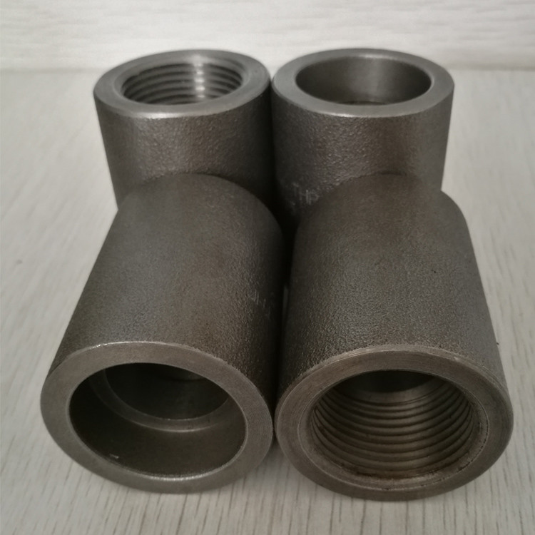 DN25 1/8'' - 6'' ASTM A234WPB ASME B16.9 / 16.28 Carbon steel Coupling