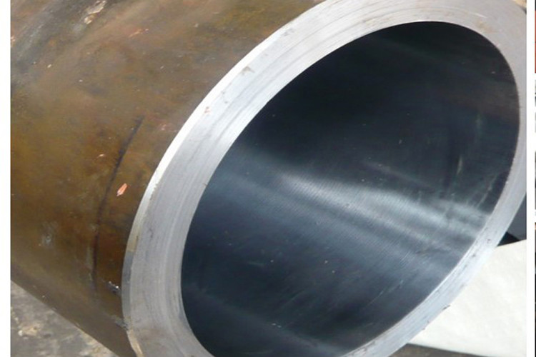 2 - 30mm Thickness Seamless Carbon Steel Honed Tube Din 17175 / st 35.8 DN15-DN600
