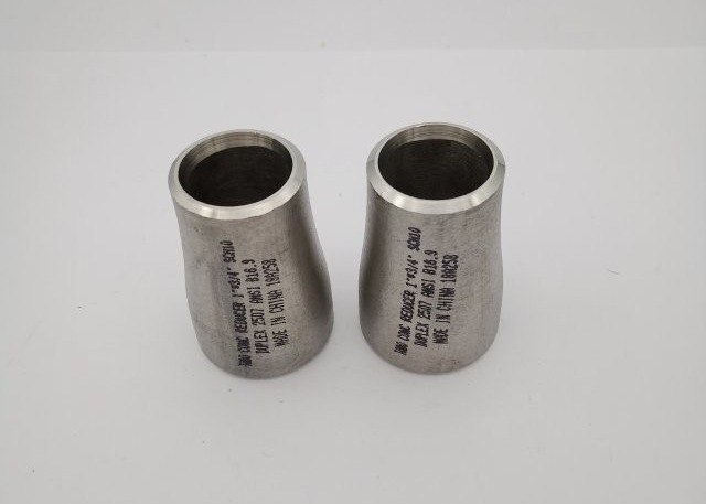Steel Welded Reducer B366 WPNC N04400 8