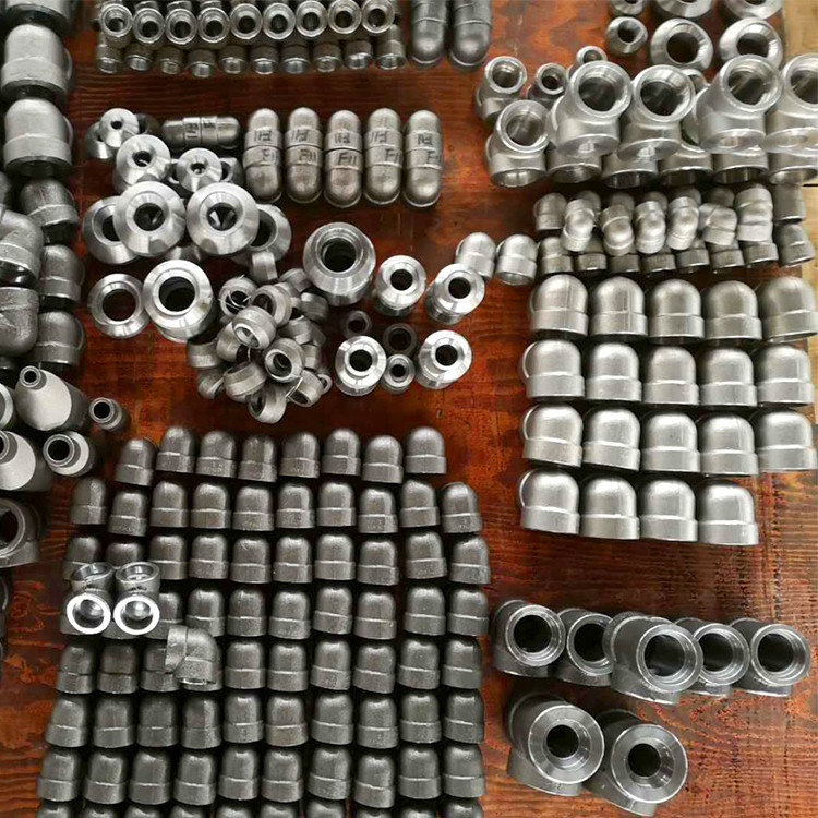 Wholesale Stainless Steel Pipe Fittings Tee Elbow Flange Nipple Cross Bushing Pipe Fitting