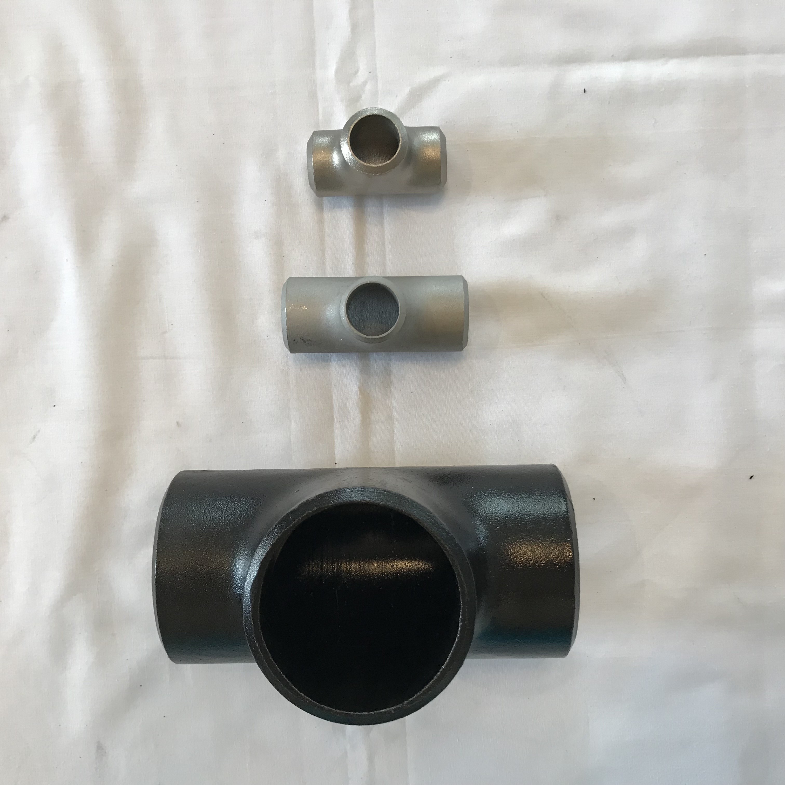 Carbon Steel ASME B16.9 Elbow LR SR Welding 30/45/180 Degree Forged 1 Piece 1/2'