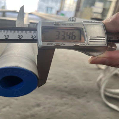 201 202 301 304 Super Duplex stainless steel 2205 2507 seamless/welded pipe price per ton Stainless Steel Pipe Price